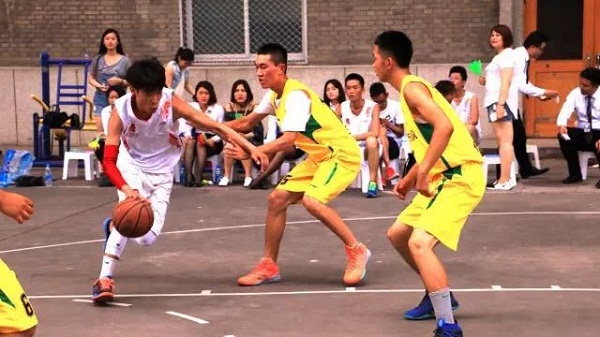 遠行地產與天安門武警部隊聯誼活動