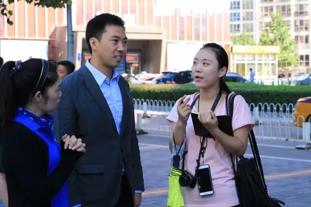 【4000+本書已到位】“暖心甘肅行”愛心繼續(xù)，本次活動姜叔都來了！-遠行地產(chǎn)