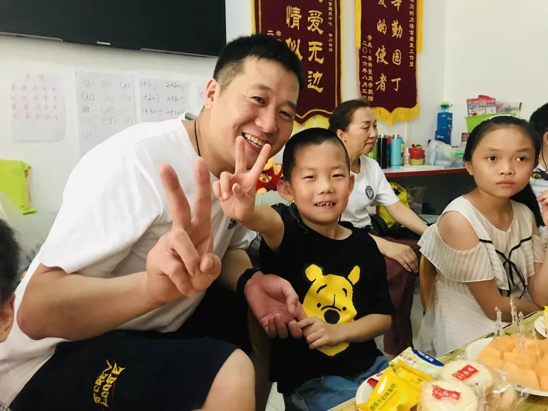 無聲的世界，有聲的愛 遠行愛